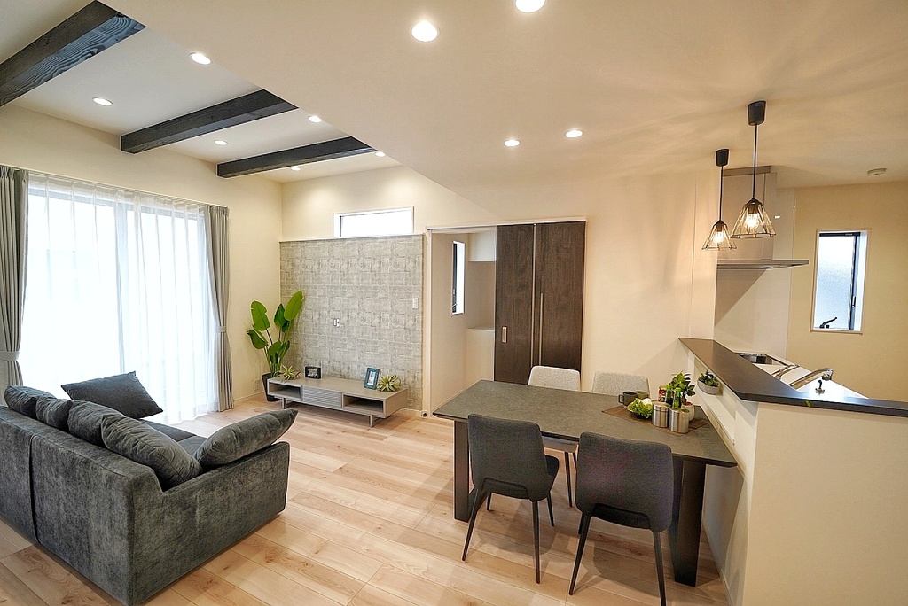 コンパクトでもゆとりを感じさせる空間設計と間取りの工夫